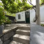 Pereira Place - * São Vicente
