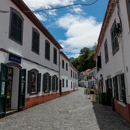 Pereira Place - Σαλέ *