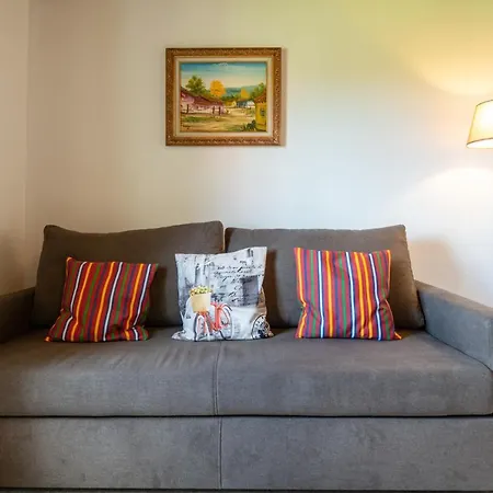 Chalet Pereira Place - *