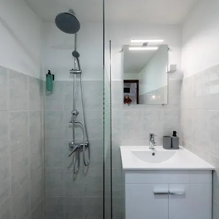 Pereira Place -
