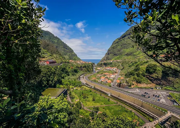 Pereira Place - * São Vicente
