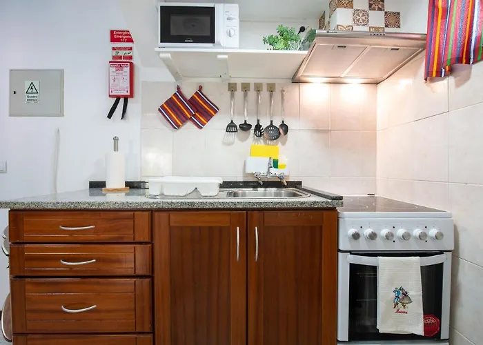 Pereira Place - * São Vicente